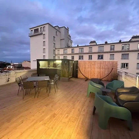 Superbe Rooftop 70m2 Ferrand *